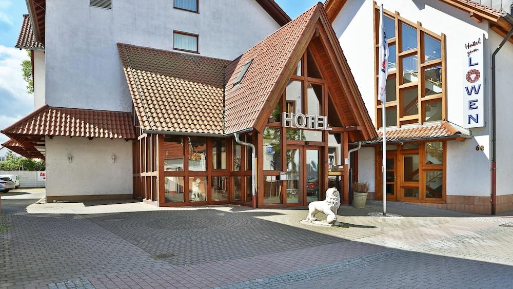 Hotel Zum Loewen Mörfelden-Walldorf Екстериор снимка