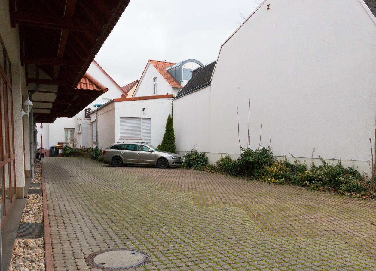 Hotel Zum Loewen Mörfelden-Walldorf Стая снимка